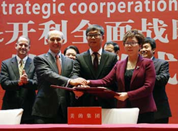 Carrier_Midea-strategic-partnership