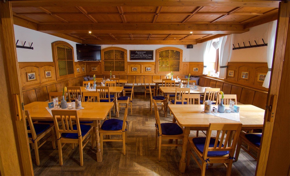 Restaurant Wirtshaus Kammerloher für Familienfeiern und Hochzeiten bis zu 90 Gäste in Unterhaching