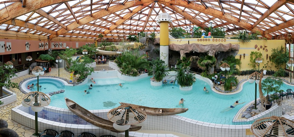 Freizeitpark und Sporteinrichtung Center Parcs Park Nordseeküste bis zu 1800 Gäste in Butjadingen