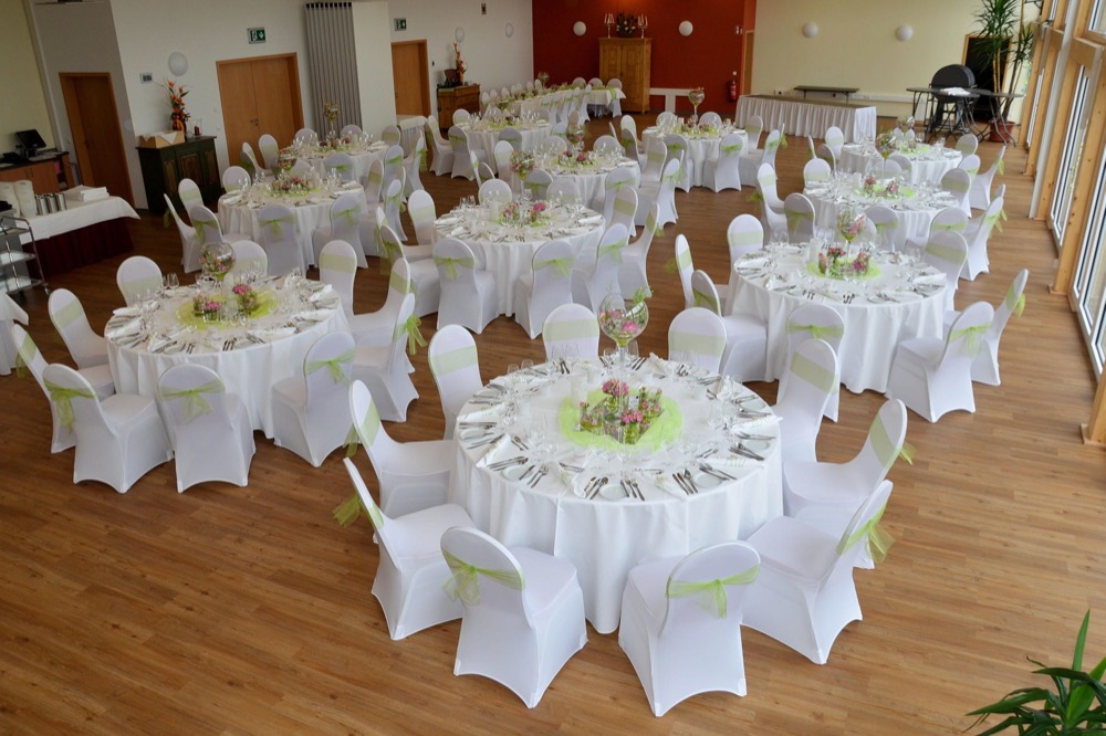 Restaurant und Eventhalle Kläsles für bis zu 300 Gäste am Breisach am Rhein