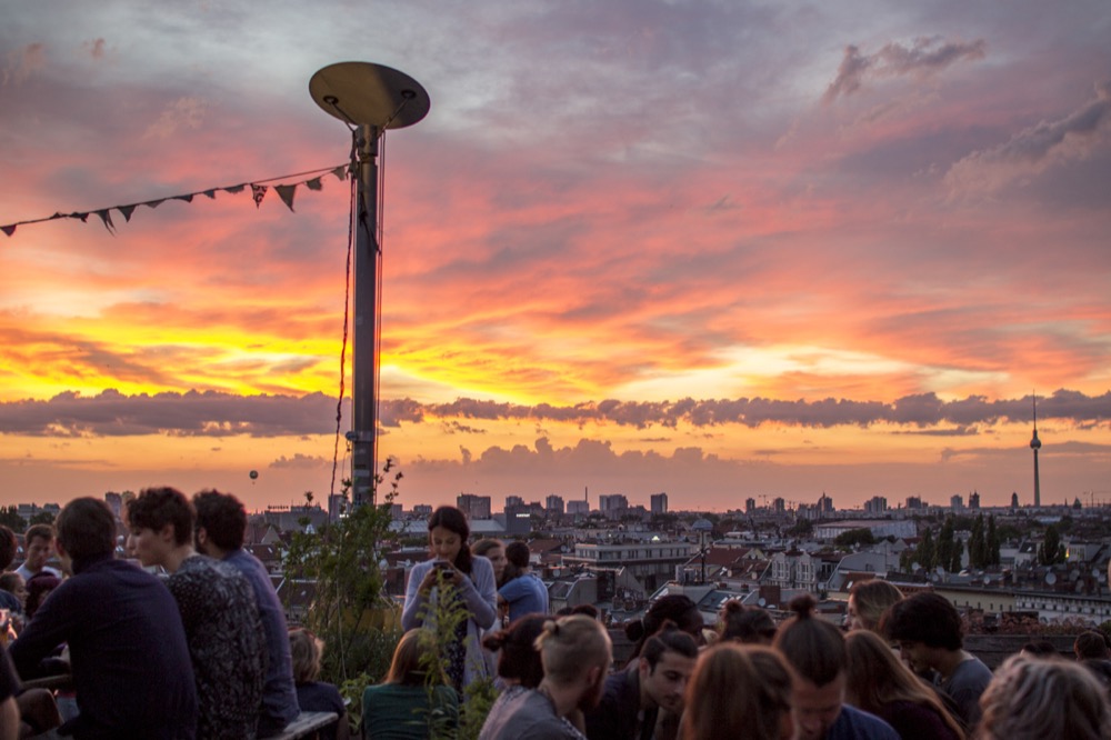 Club Kulturdachgarten Klunkerkranich - Top Location in Berlin