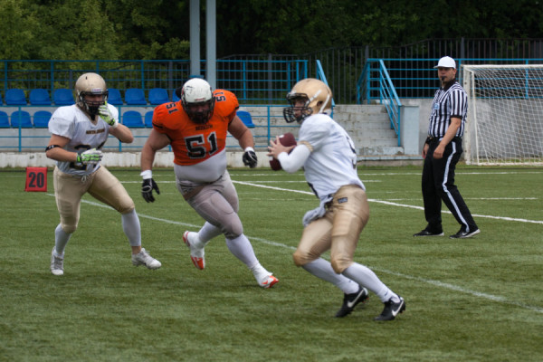 IMG_9702-900x600