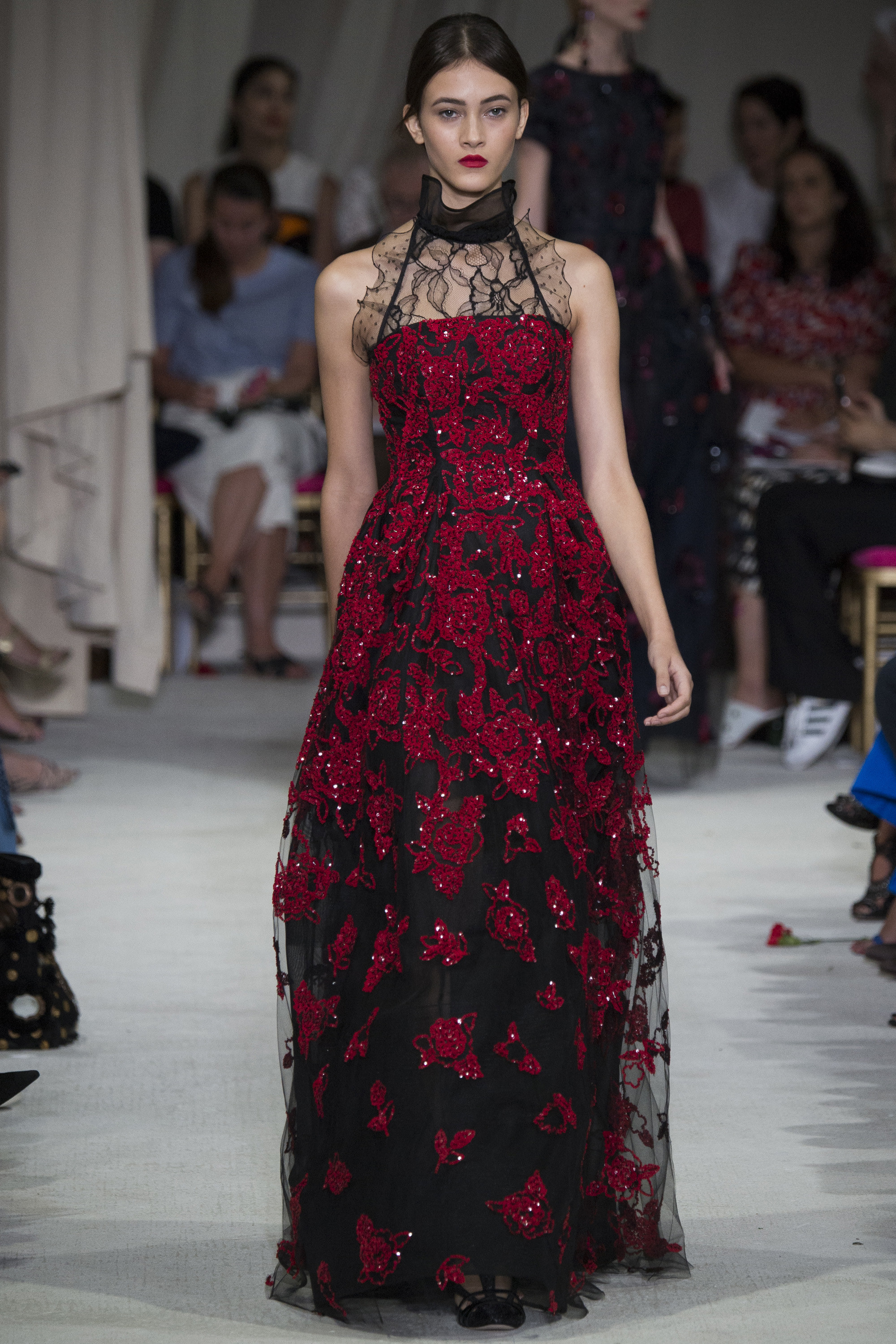 oscar de la renta red dress