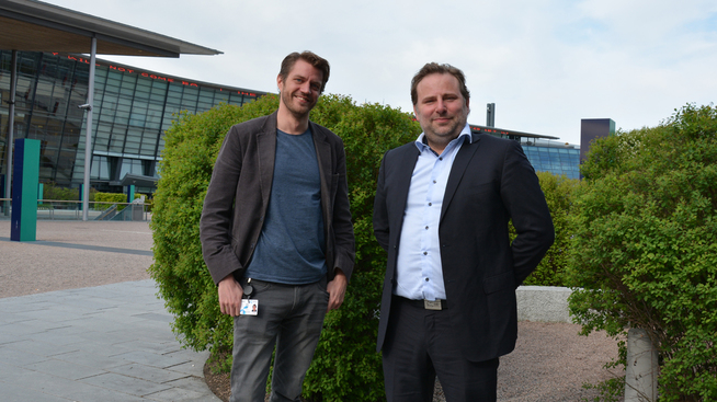 Magnus Aurdal i Telenor (til venstre) og Claes Halvorsen i Gamer.no/TU Media. Foto: Joakim Bentsen/Telenor