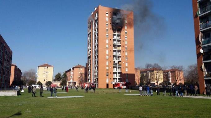 Donazione di arredi al comune di milano per lemergenza di via cogne ... Donazione di un appartamento