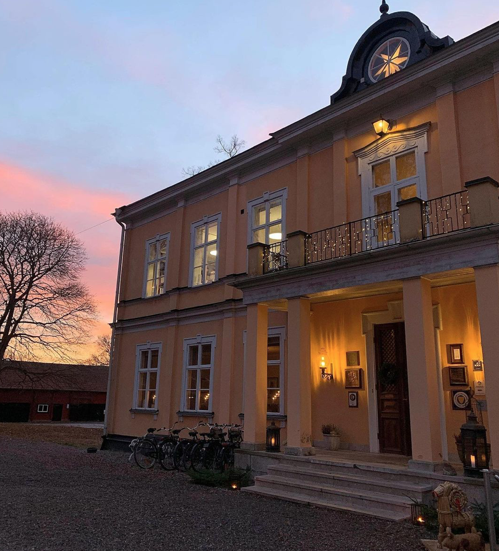 Thoresta Herrgård, Bro, Sweden