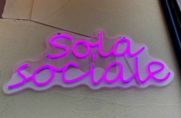 Sola