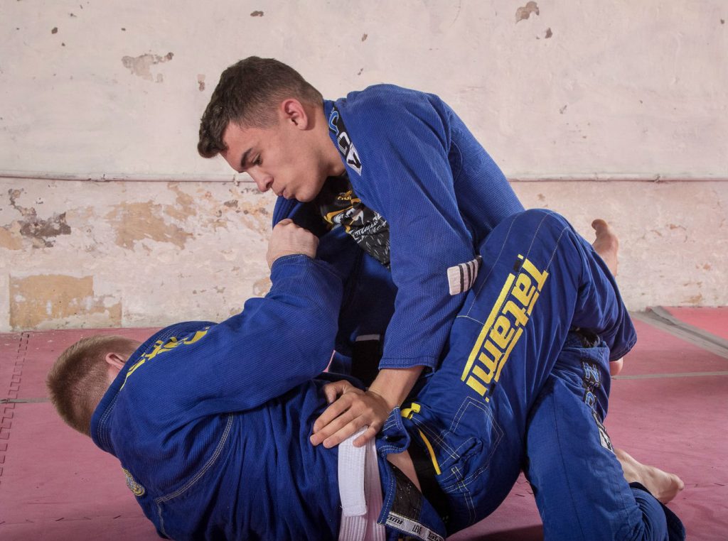 brazilian-jiu-jitsu-sparring