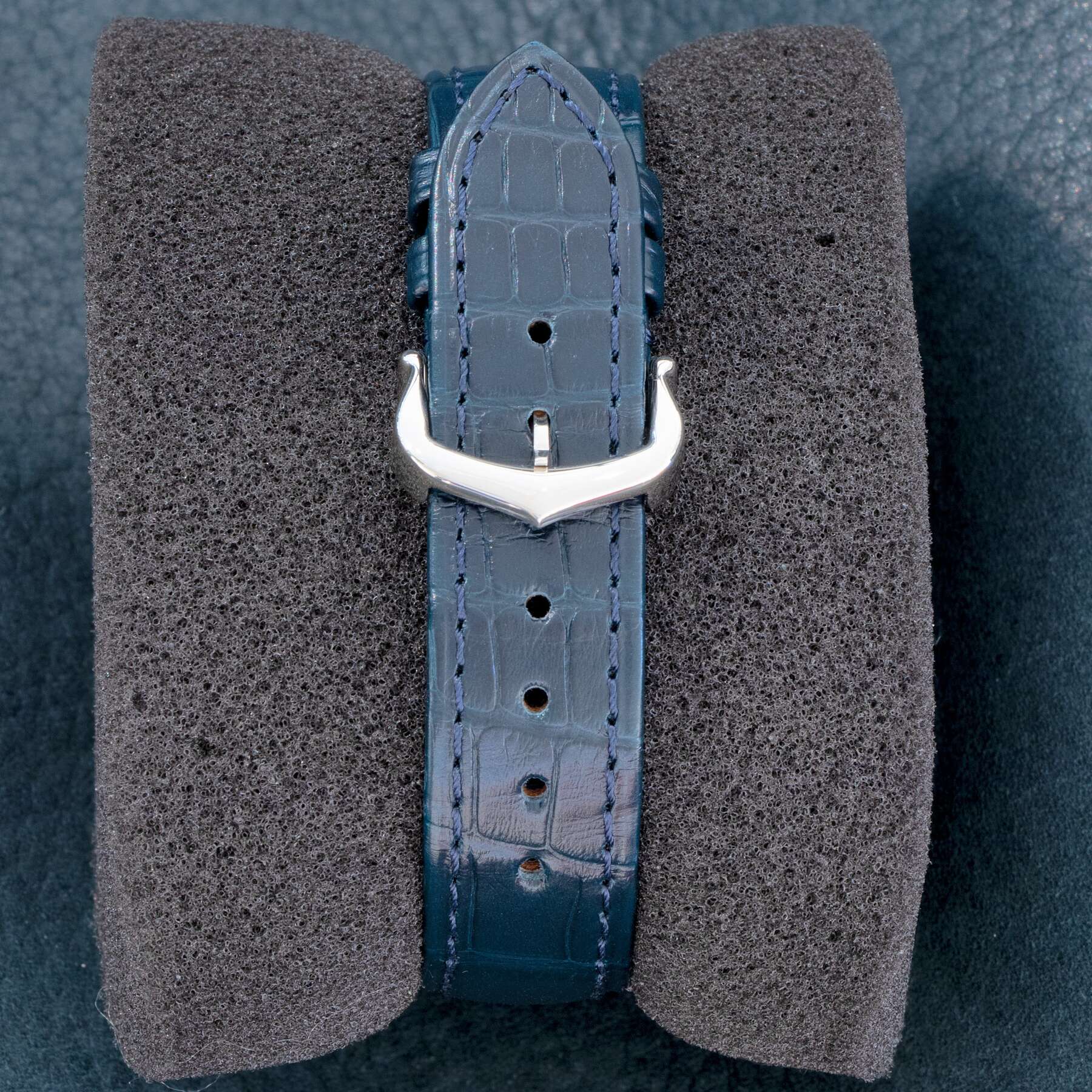 gallery artwork titled: Cloche Skeleton image alt