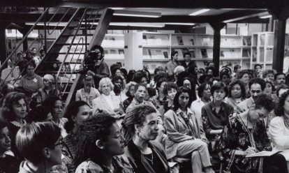 Angela Davis werpt licht op Onderbelicht Angela Davis werpt licht op Onderbelicht