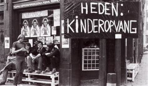 Vrouwenstaking: heden kinderopvang - groep 1981 Copyright Marian Bakker