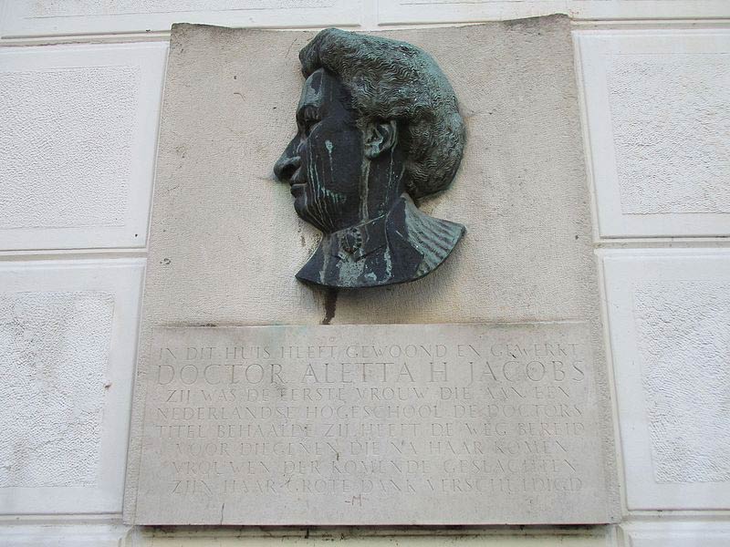 plaquette Aletta Jacobs Tesselschadestraat 15 in Amsterdam