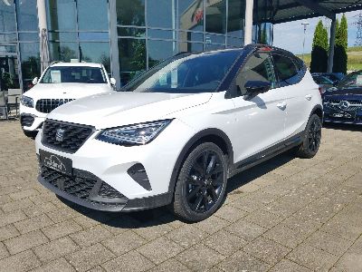 360° Außenansicht Seat Arona      FR Black Edition 1.0 TSI 85 kw 7- Gang, Klima, Navi, LED, Fahrassistenz-Paket, Winterpak., Android Auto, Apple CarPlay  