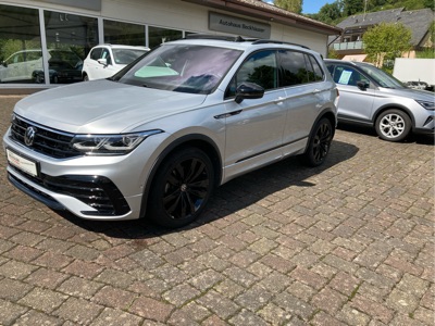 360° Außenansicht Volkswagen Tiguan      R-Line 2,0TDI 4motion DSG  