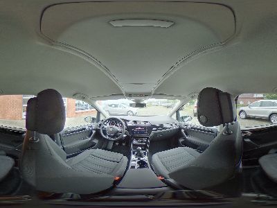 360° Innenansicht Volkswagen Touran      Highline 1.5 TSI / Side Assist Navi 7-Sitze  