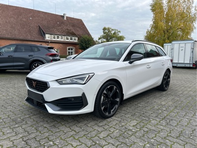 360° Außenansicht Cupra Leon Sportstourer      1.5 eTSI DSG / Anhängerkupplung  
