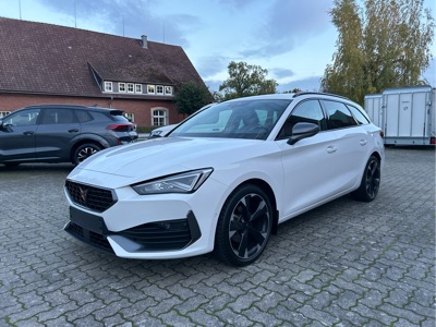 360° Außenansicht Cupra Leon Sportstourer      1.5 eTSI DSG / AHK Full Link  