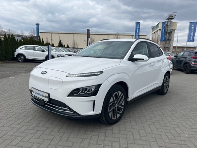 360° Außenansicht Hyundai KONA      Elektro (100kW) TREND Navigations-Paket  
