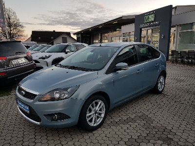360° Außenansicht Ford Focus      1.6 TDCi DPF Titanium 5-türig + KLIMAAUTOMATIK 2-ZONEN+ALU 16