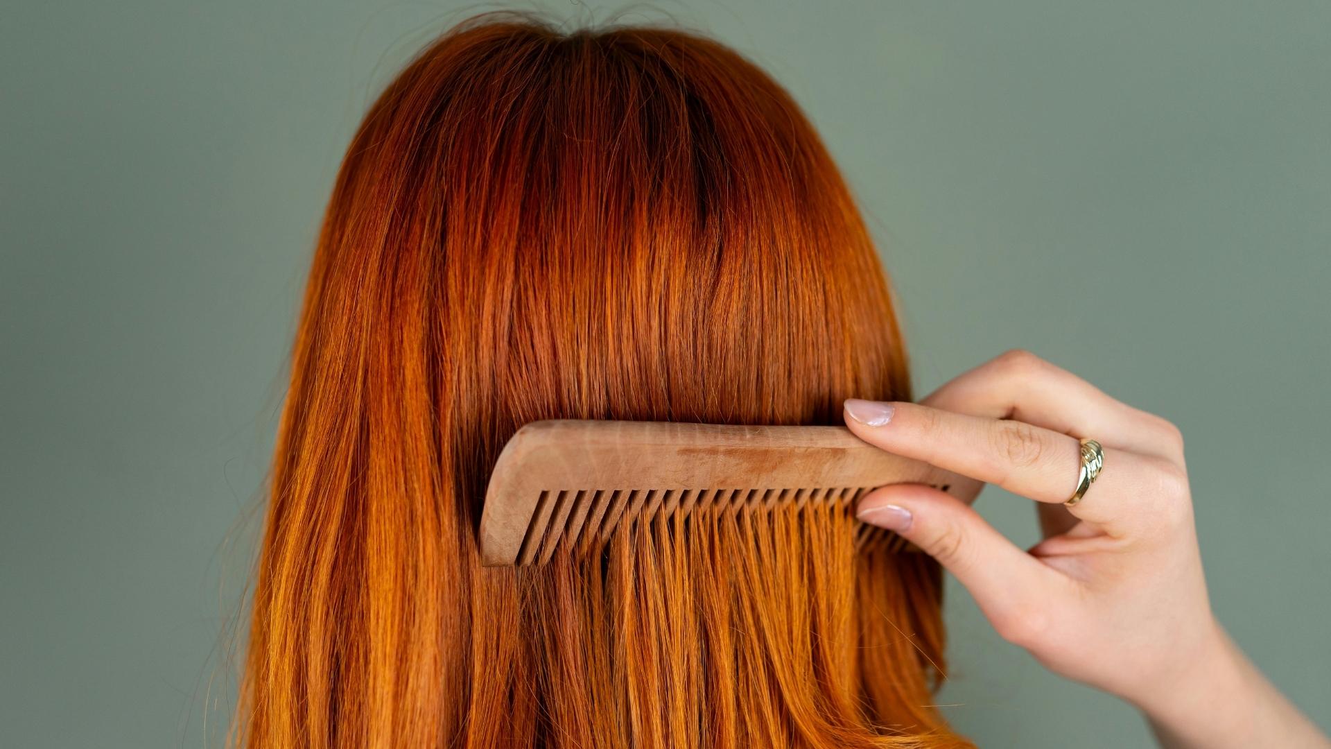 Yağlı Saçlara Necə Düzgün Qulluq Edilməlidir?