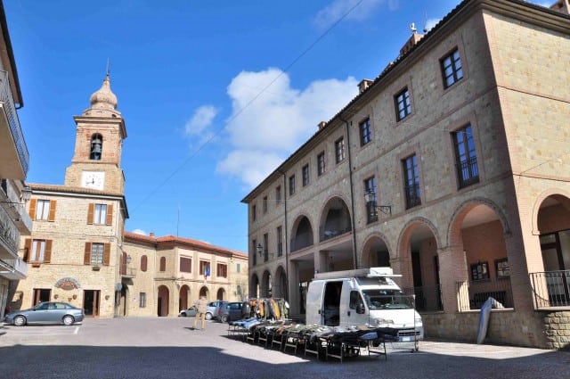 Piazza principale prima del sisma dell'agosto 2016.