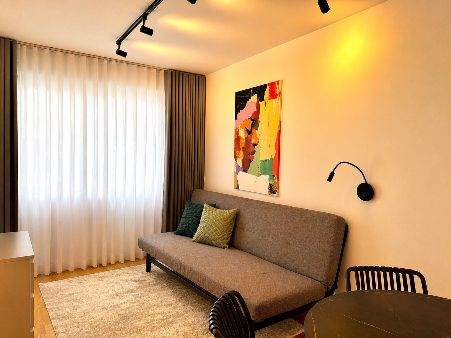 M2 Suites Economy apartment image