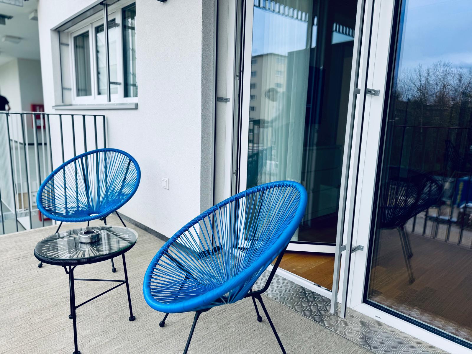 M2 Suites Standard apartment image
