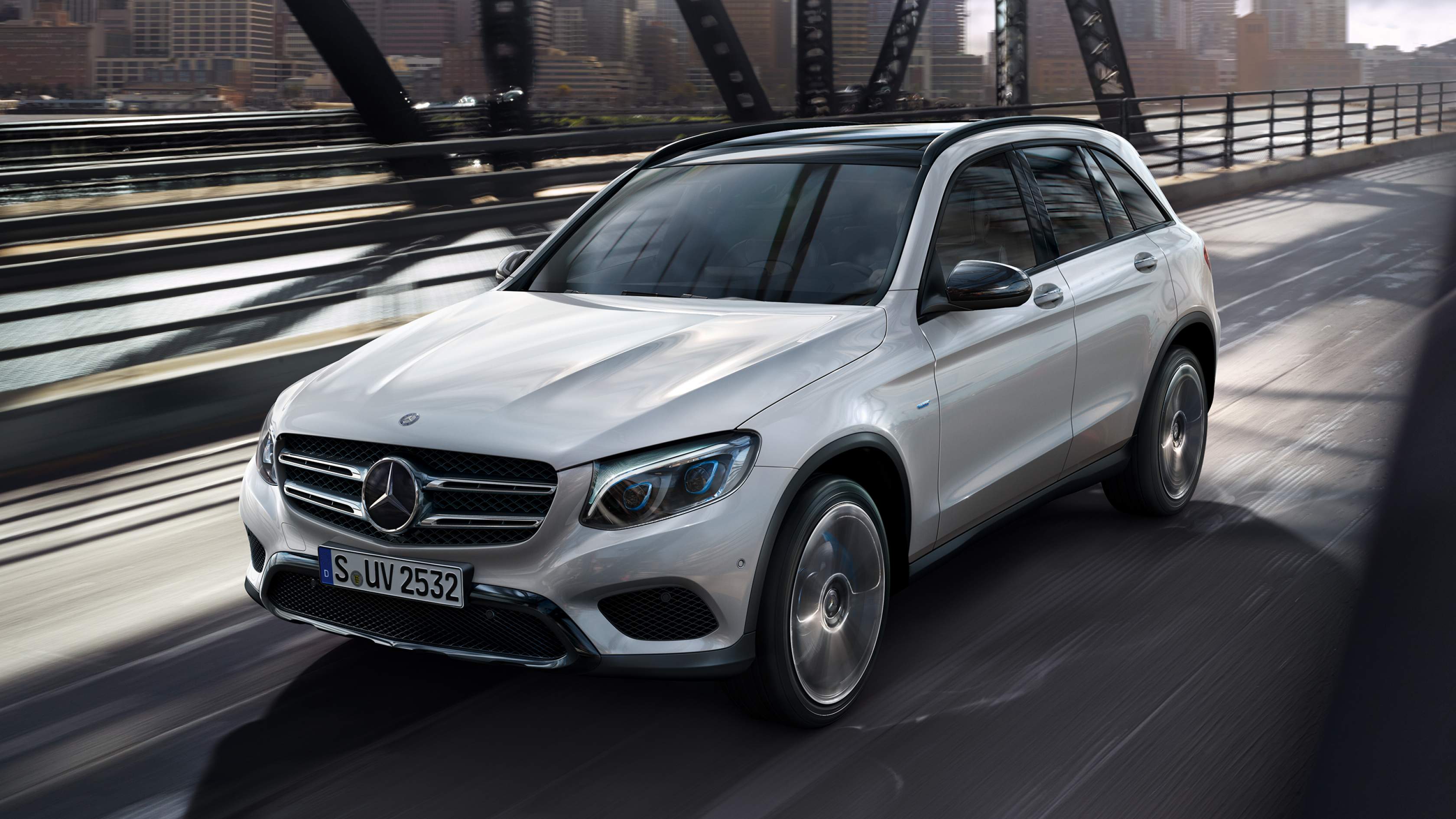 Mercedes-Benz GLC FleetEdition hos Björkholm bil i Skövde
