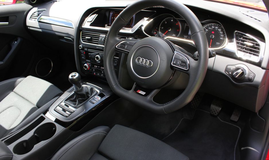 Audi A 4 Avant 2016 Boot Liner