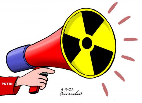 Russia menaces with a nuclear war.