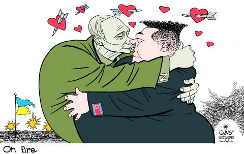 Putin Kim Jong Un lovers kiss
