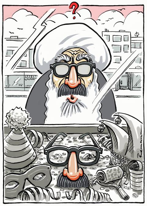 Mullahs from Iran look like the classic carnivals disguise.