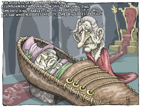 The-Queen-is-Dead-Long-Live-the-King