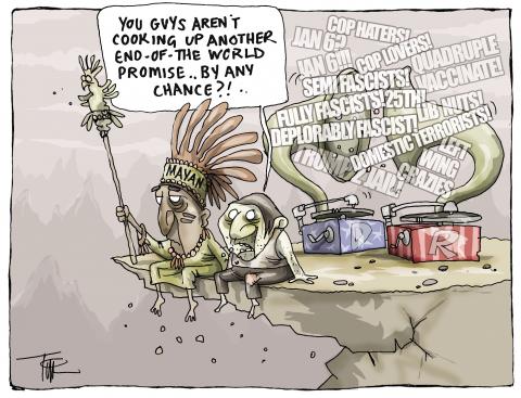 Americans-voters-talking-to-the-Mayans