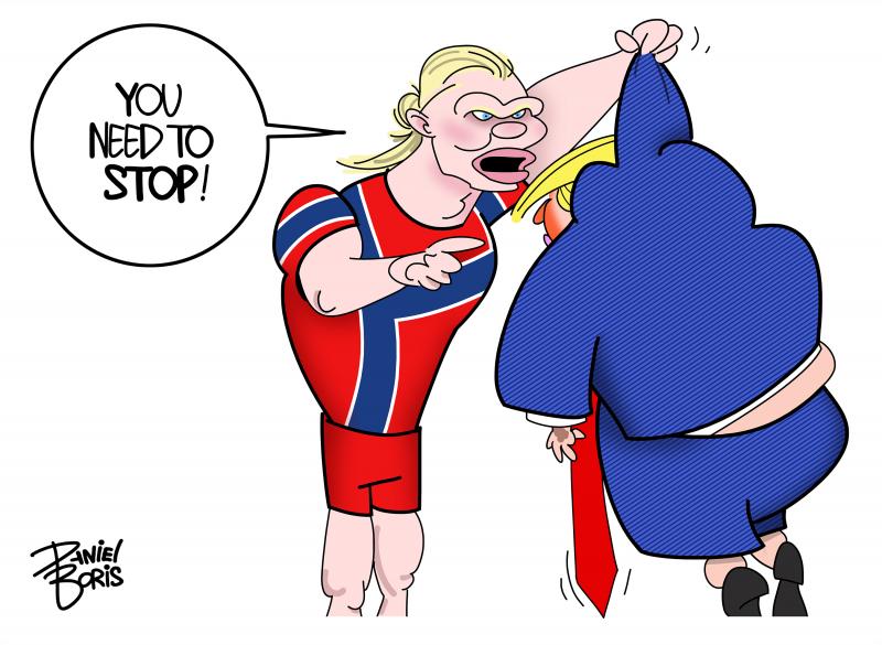 Erling Haaland seen hoisting Donald Trump up by the scruff of his neck. Haaland: "You need to stop!"