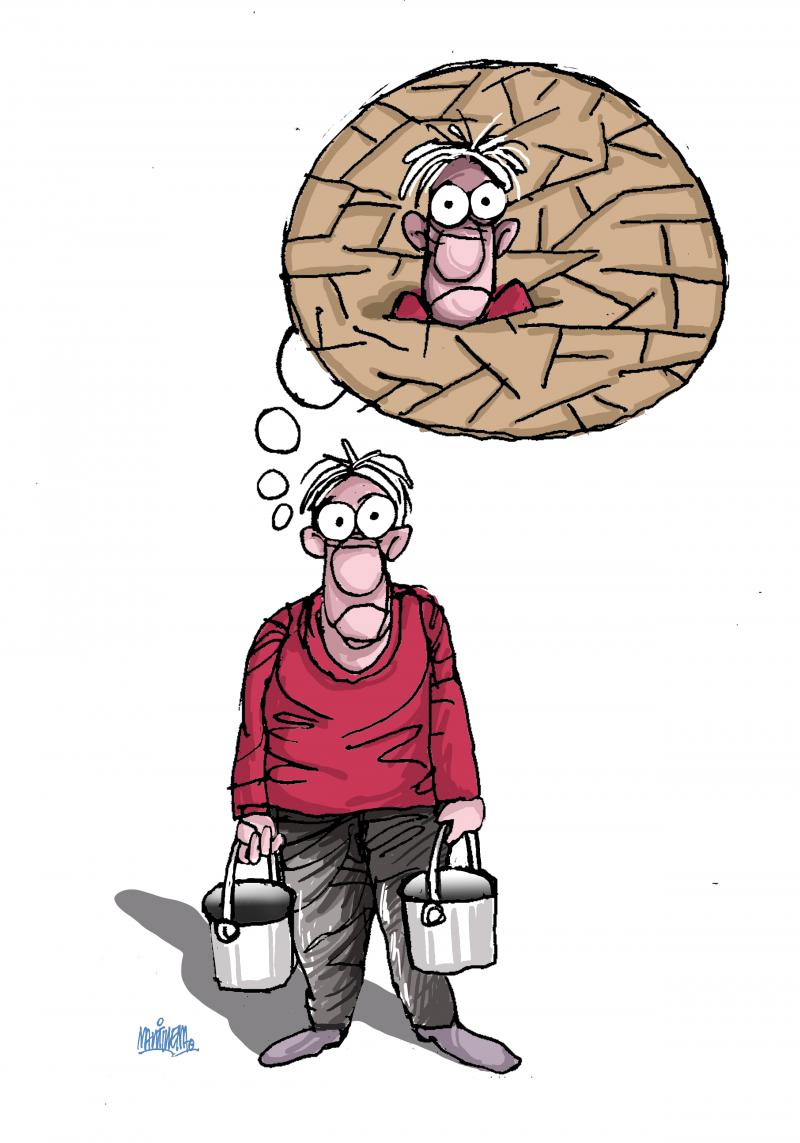 Water shortage drowns people