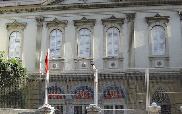 Firebomb thrown at synagogue in Turkey