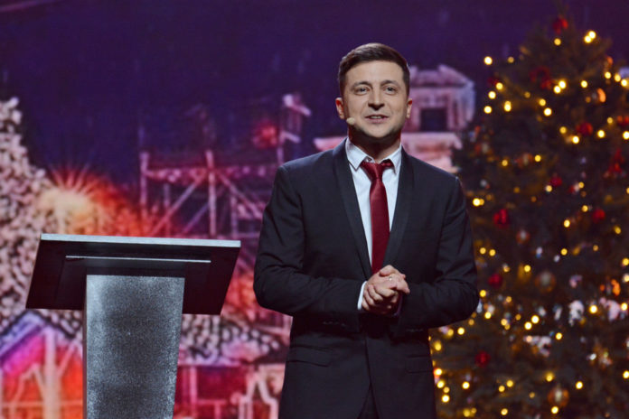Popular Jewish comedian races ahead in Ukrainian presidential election