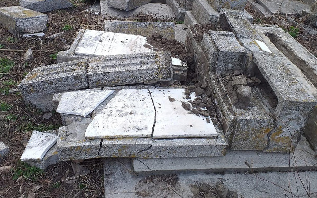Jewish cemetery in eastern Romania vandalised
