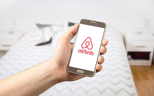 Airbnb reverses policy banning Israeli listings in West Bank