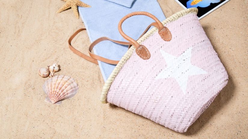 Grand panier de plage rose