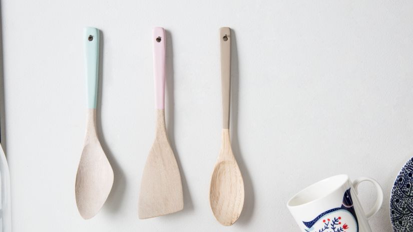 Spatules en bois clair