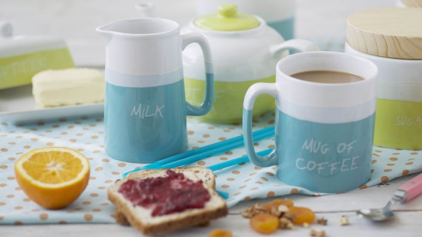 Trendy maselnička z porcelánu