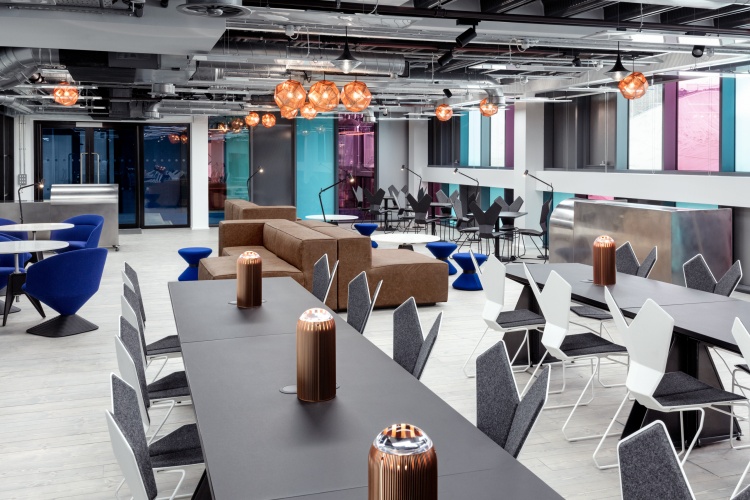Atrium_Peer-Lindgreen