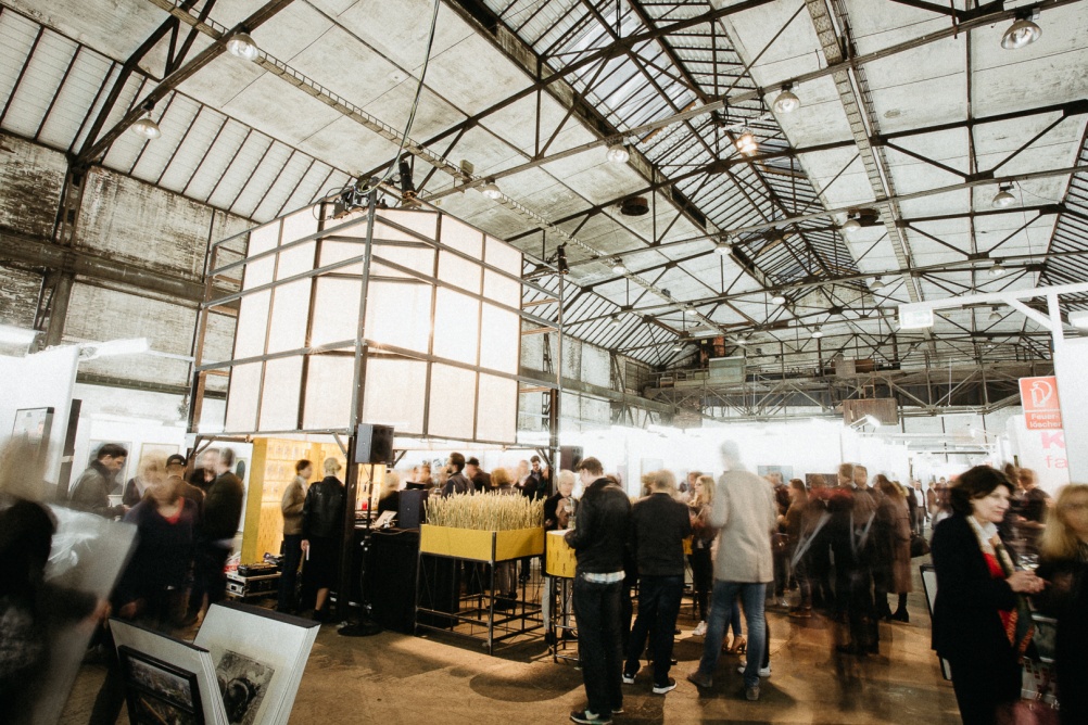 Michele Ormas, installation view of Architectures of the Night, an Absolut Art Bar at Kolner Liste 2016. Courtesy Absolut (1)