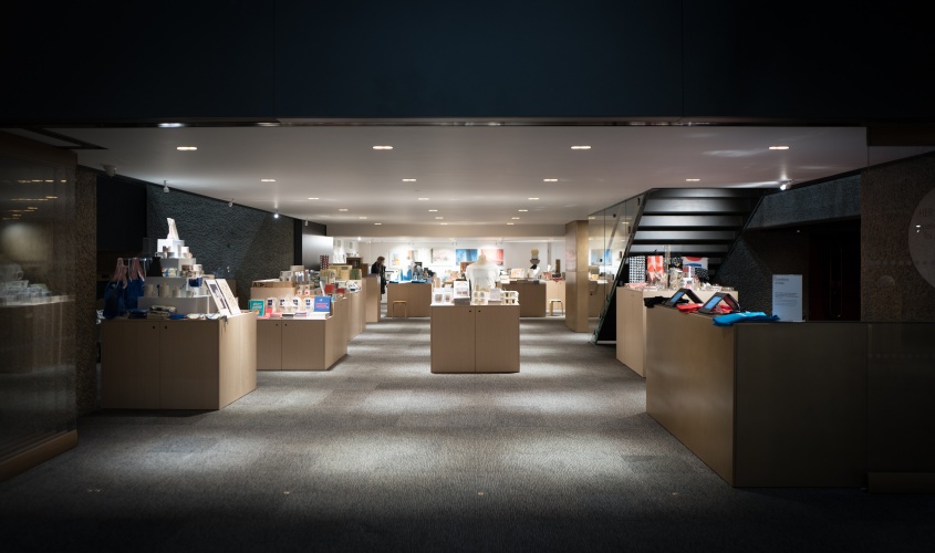 barbican-shop-photo-credit-nicholas-triantafyllou-l1010160