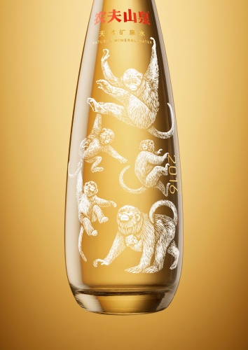 2_nongfu_spring_yearofthemonkey_still_closeup