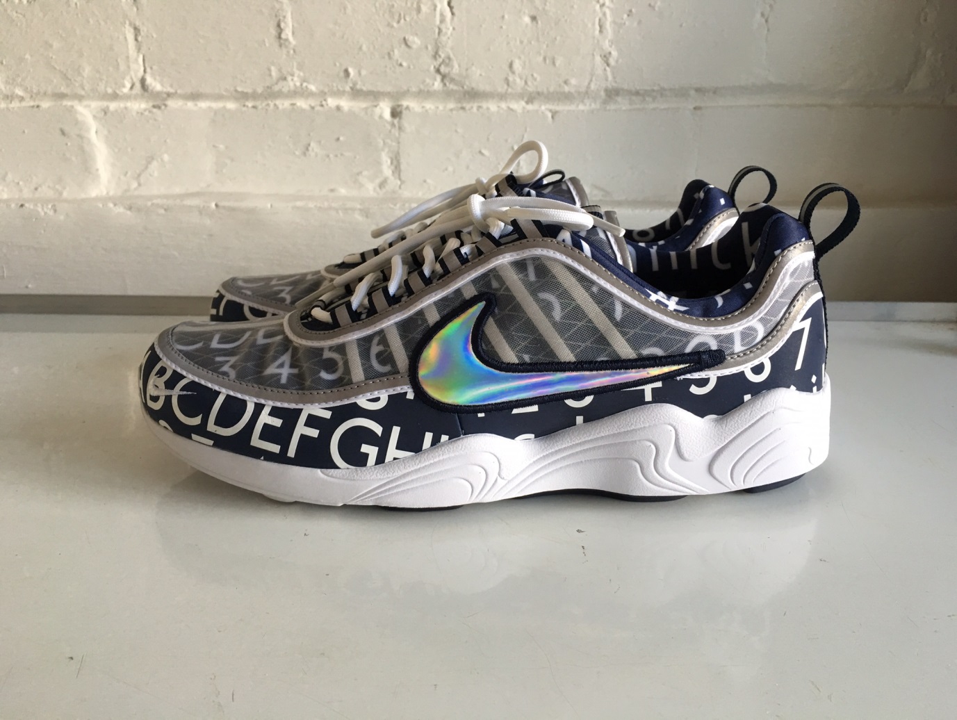 tfl-image-nike-1-blue_30141487164_o