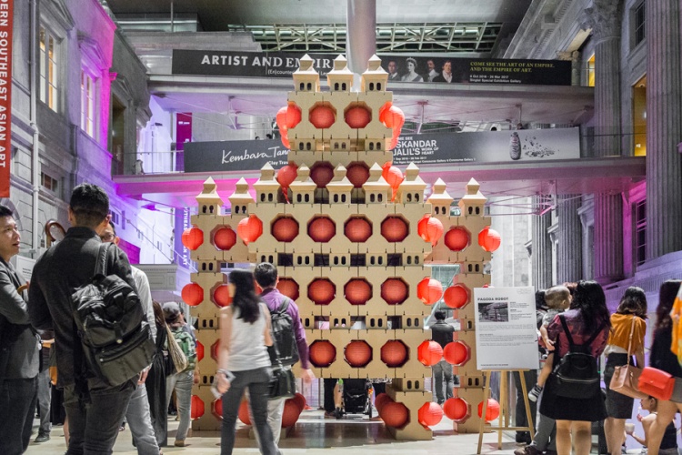 noa-haim_-national-gallery-singapore-_pagodas-robot_006-lr