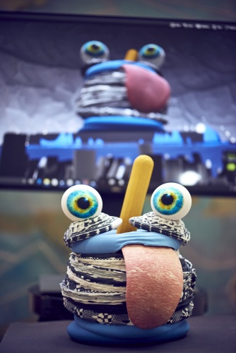 whippy-snaggle-stack-2017-for-virtually-real-at-the-royal-academy-of-arts-created-by-elliot-dodd